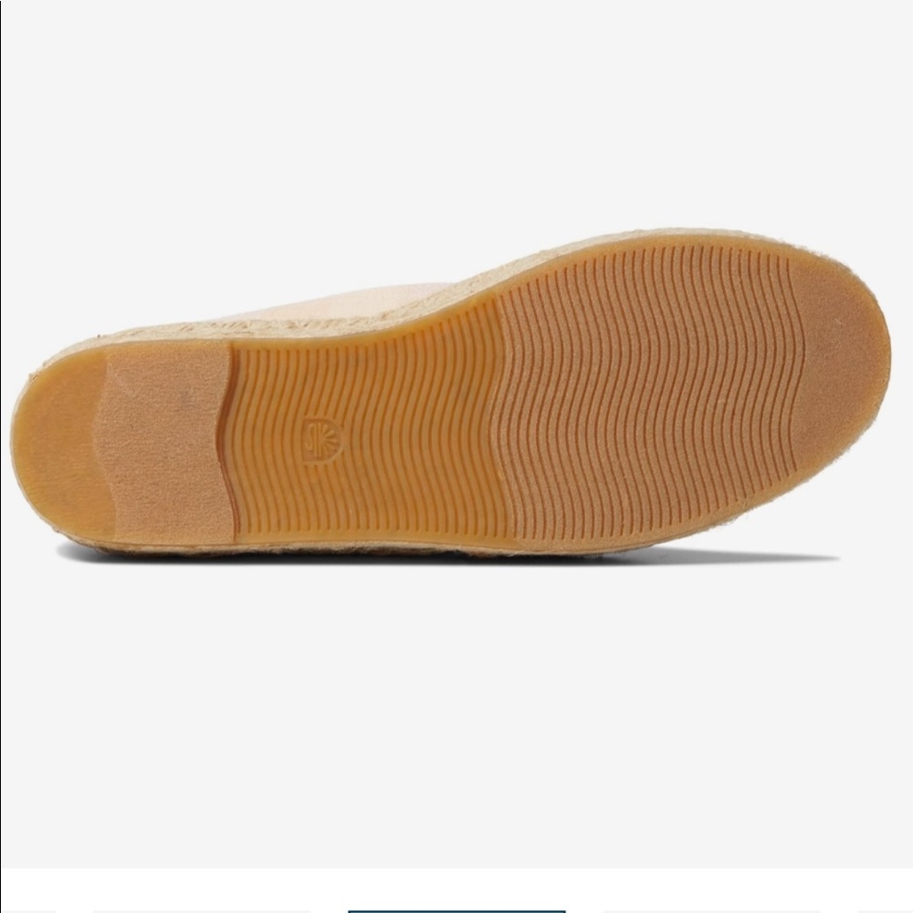 Soludos
Platform Smoking Slipper Coral Madras 8.5 B (M) - Picture 4 of 6